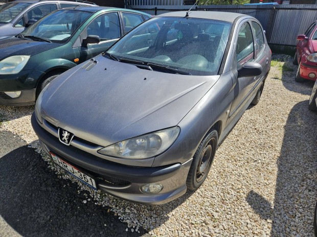Peugeot 206 2.0 HDi Style Vonóhorog