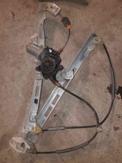 Peugeot 206 Bal Els� Ablakemel� Szerkezet Elektromos