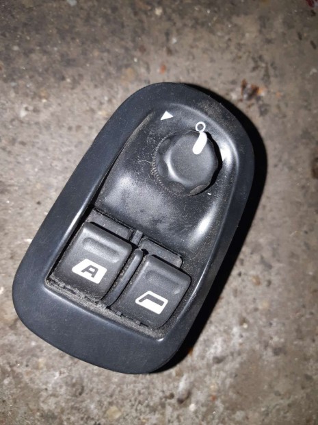 Peugeot 206 Bal Els� Ablakemel� - T�k�r �ll�t� Kapcsol�