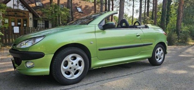 Peugeot 206 CC 2.0 16V Sport autbeszmts rd...