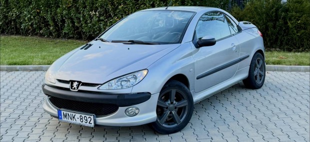 Peugeot 206 CC 2.0 Benzin Cabrio