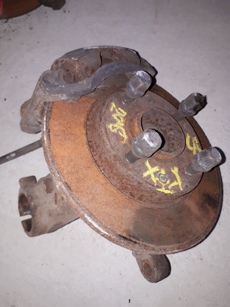 Peugeot 206 Jobb Els� Csonk�llv�ny Ker�kaggyal + F�knyereg