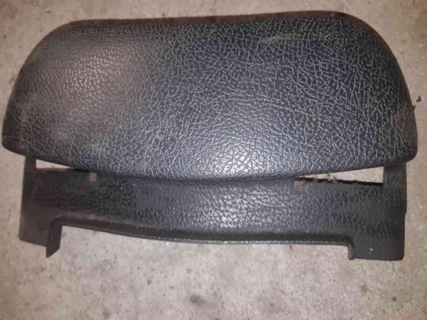 Peugeot 206 Korm�ny Alatti Burkolat