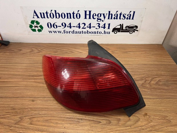Peugeot 206 SW 1,4HDi bal hátsó lámpa