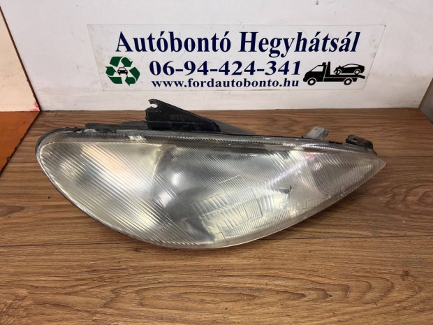 Peugeot 206 SW 1,4HDi jobb fényszóró