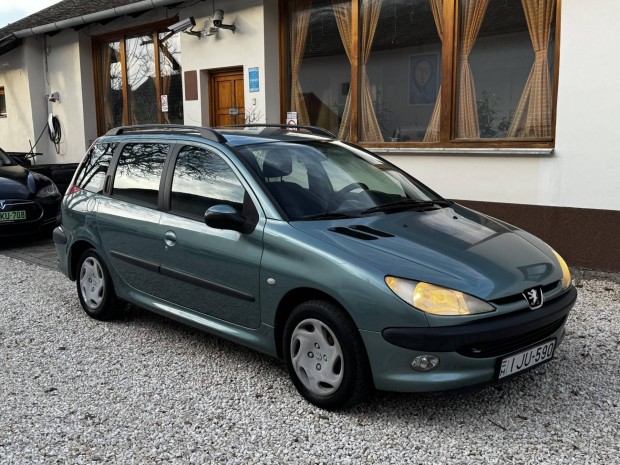 Peugeot 206 SW 1.4 HDi Presence Mo.-i. els gaz...