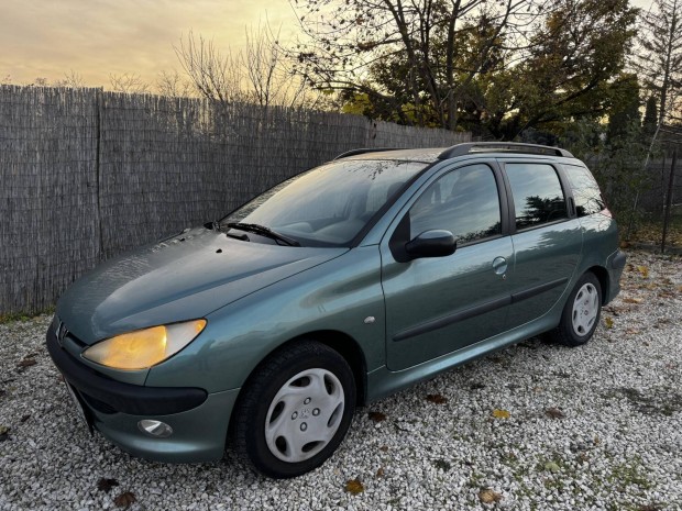 Peugeot 206 SW 1.4 HDi Presence Mo.-i. els gazds