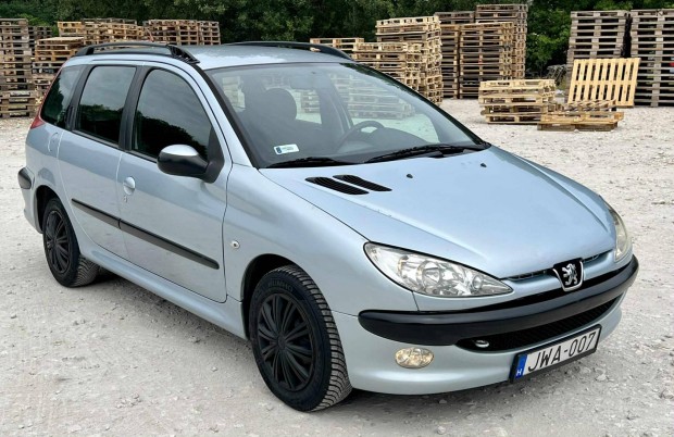 Peugeot 206 SW 1.4 Riviera II. Rozsdamentes. KL...