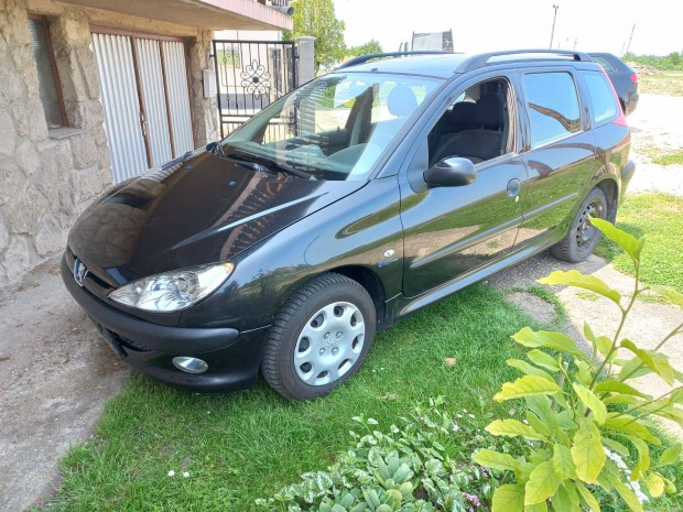 Peugeot 206 SW 1,4 hdi 115000 km-el!