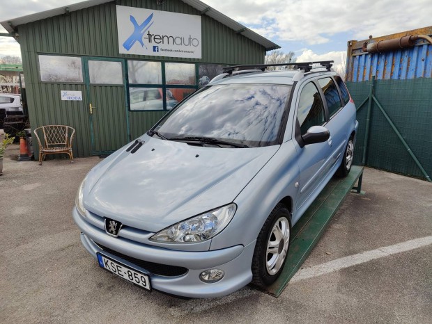 Peugeot 206 SW 1.6 Trendy Plus