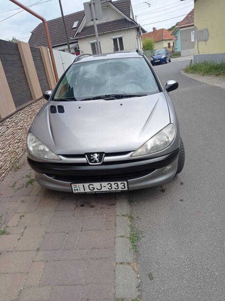 Peugeot 206 Sw 1, 1 kis fogyasztású autó