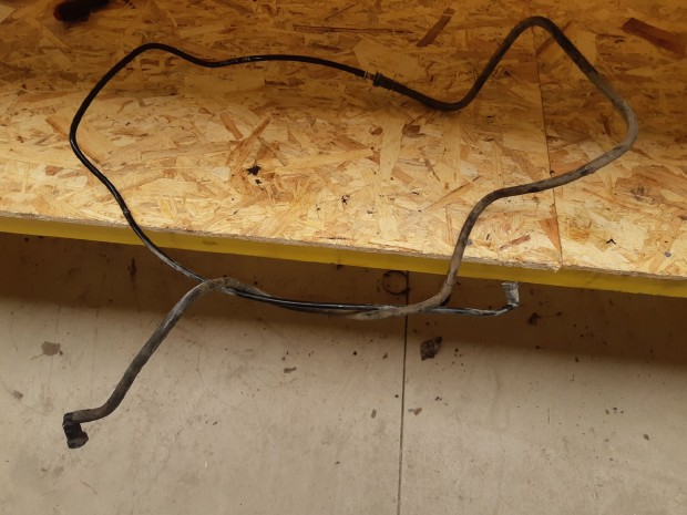 Peugeot 206 �zemanyag Cs�