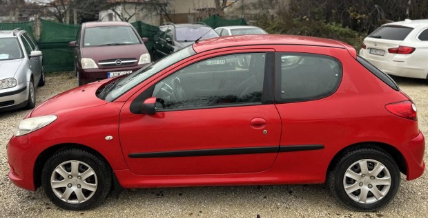 Peugeot 206+ 1.4 Trendy Friss M�szakival!