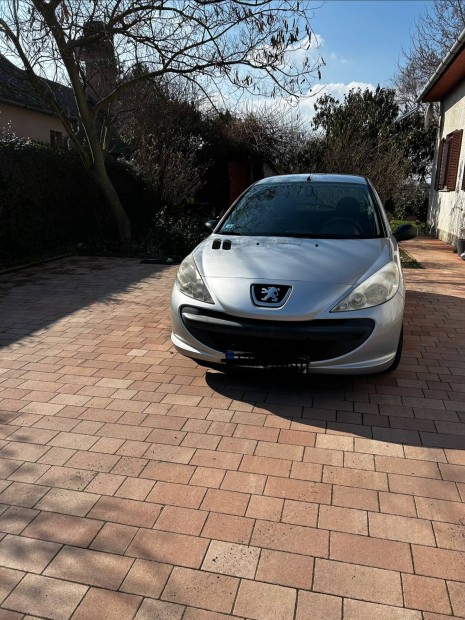 Peugeot 206+