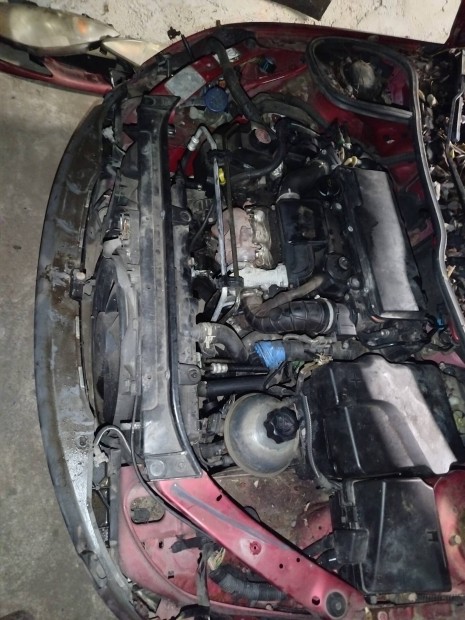 Peugeot 206 bont�dik