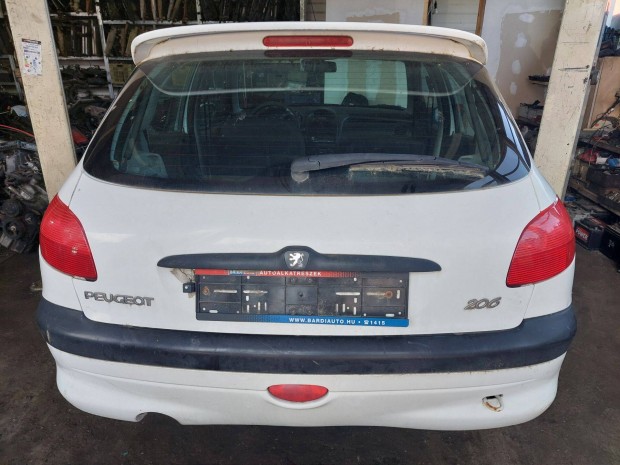 Peugeot 206 csomagtérajtó