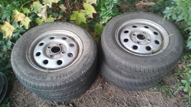 Peugeot 206 gyri felni 4db