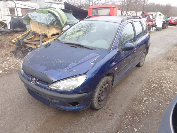 Peugeot 206 kombi bontott alkatrész