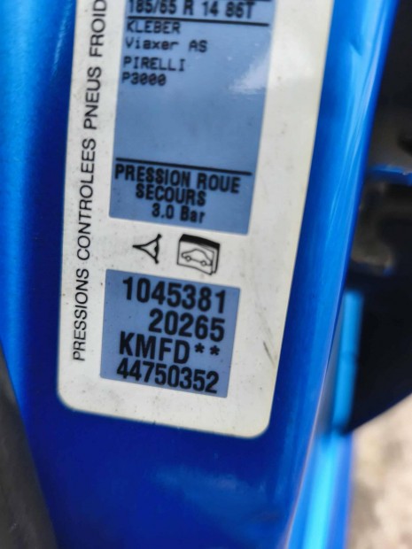 Peugeot 206 korm�ny  els� l�kh�r�t� z�r h�d v�z h�t� 