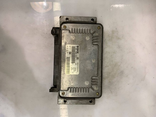 Peugeot 206 motorvezérlő elektronika 0261206216 9632693980