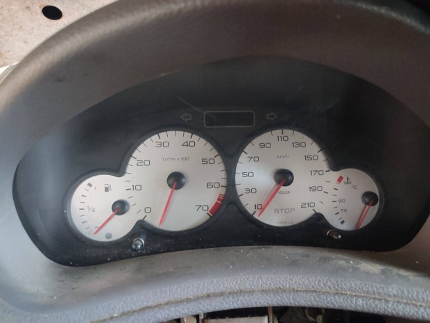 Peugeot 206 óracsoport