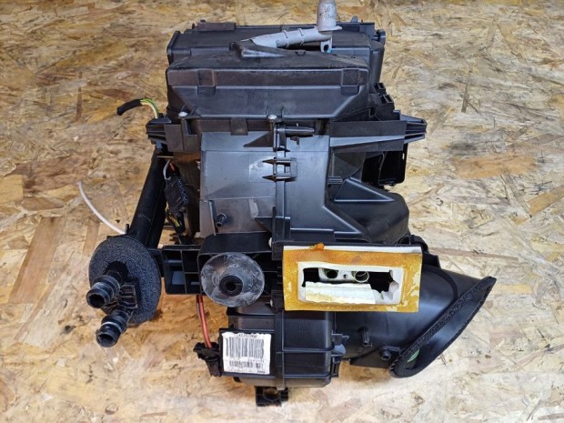 Peugeot 207CC (2007-2013) F�t�s Box