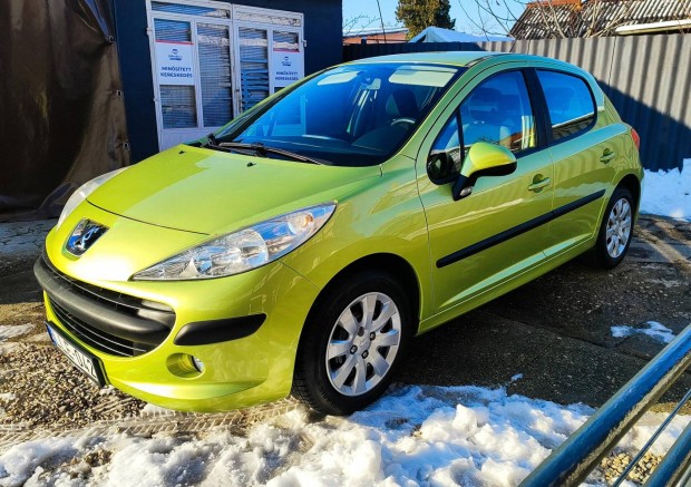 Peugeot 207 1.4 16V Premium 2TR Mo-i automatav...