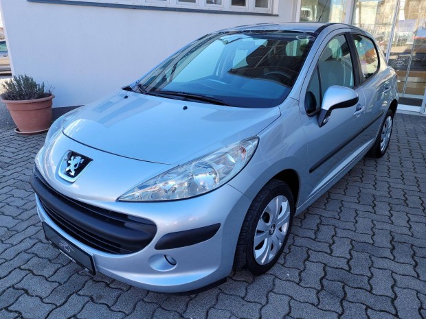 Peugeot 207 1.4 16V Trendy Garancival!