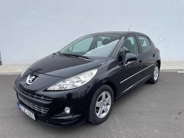 Peugeot 207 1.4 Active 102.000km! 0Ft-tl elvih...