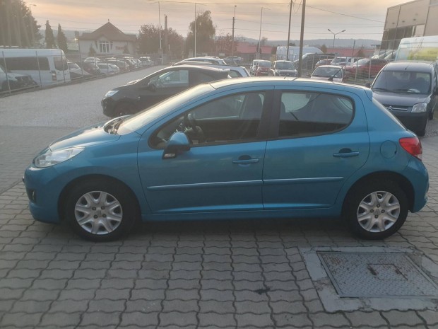 Peugeot 207 1.4 Active 94000km klima 1tulaj