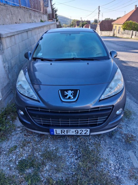 Peugeot 207 1.4 HDI