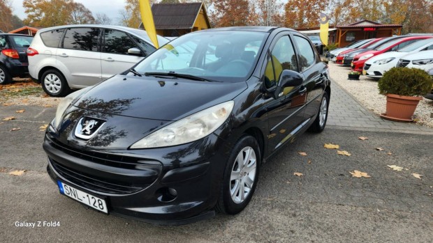 Peugeot 207 1.4 Trendy Klma!