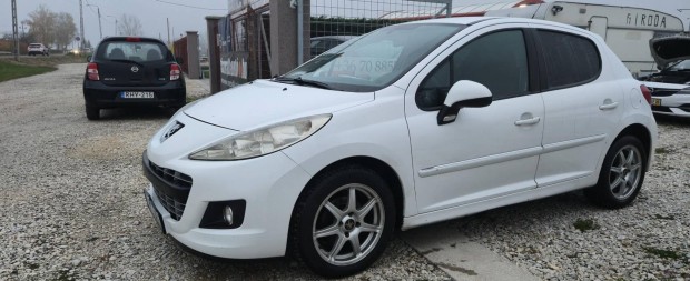 Peugeot 207 1.4 Urban EURO5 1 v vizsga