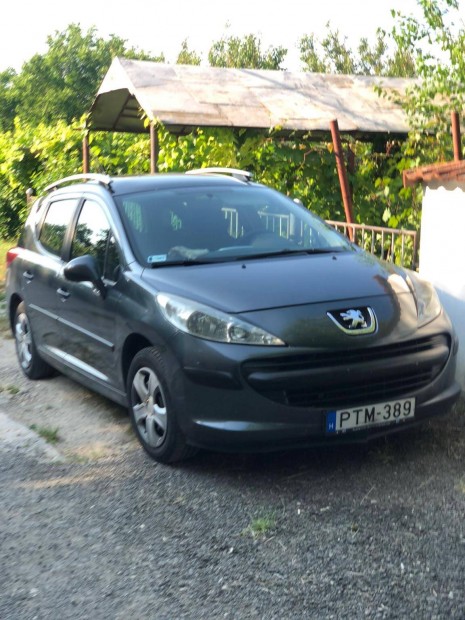 Peugeot 207 1.4 VTi Premium Nagy veg panorma...