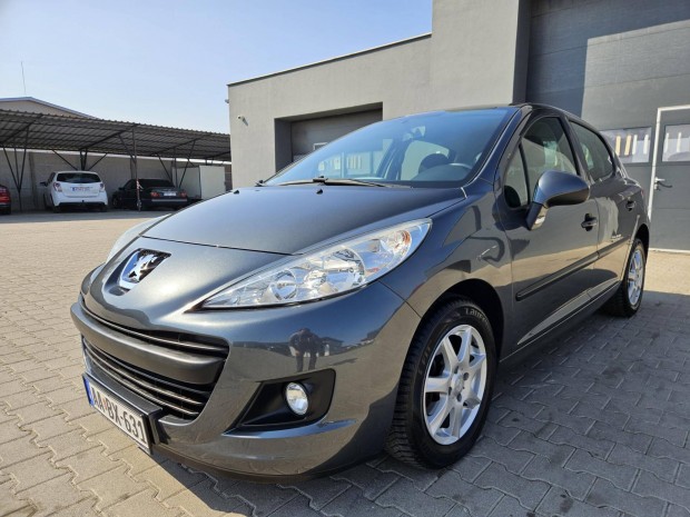 Peugeot 207 1.4 VTi Trendy 96.000KM!!!Kit�n� �L...