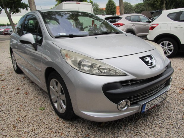 Peugeot 207 1.6 HDi Trendy