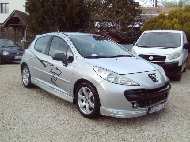 Peugeot 207 1.6 VTi Premium 2�v m�szakival.j� m...