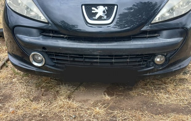 Peugeot 207 1.6 hdi 110 első lökhárító üresen