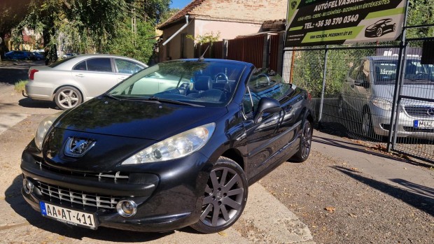 Peugeot 207 CC 1.6 VTi Feline