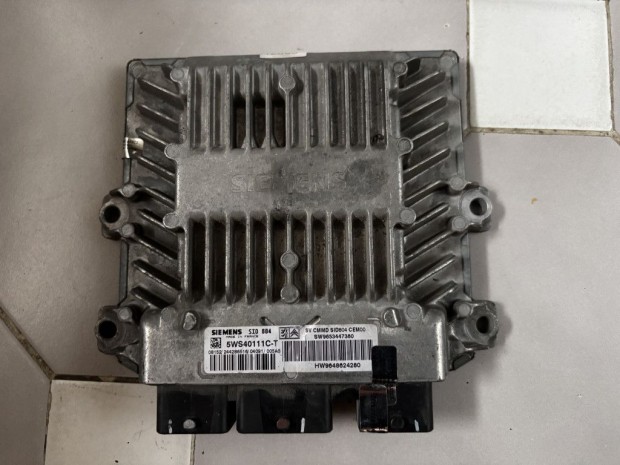 Peugeot 207 Citroen C2 C3 1.4 HDI motorvezrl 5WS40111C-T 9653447380