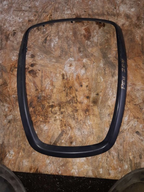 Peugeot 207 K�z�pkonzol Keret