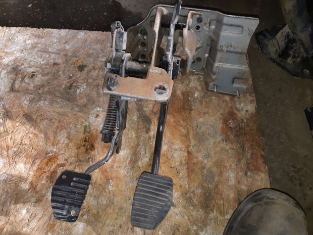 Peugeot 207 Ped�lsor: Kuplung + F�k