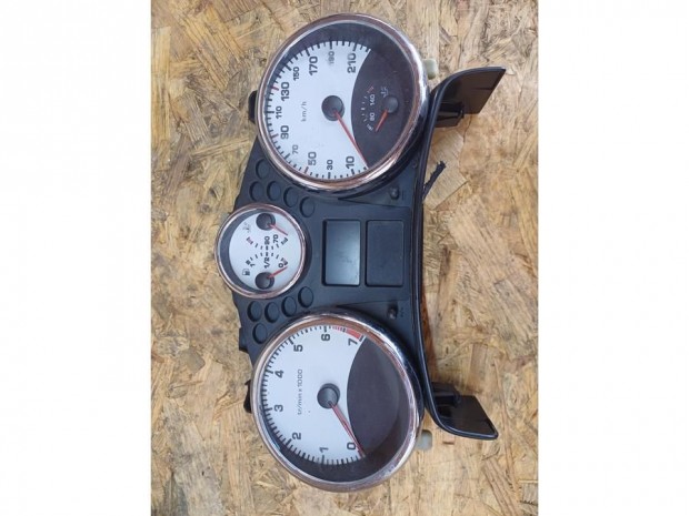 Peugeot 207 (2006-2014) 1.4 16V Benzines Kilométeróra