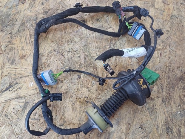 Peugeot 207 (2006-2014) Jobb Els� Ajt� K�belk�teg