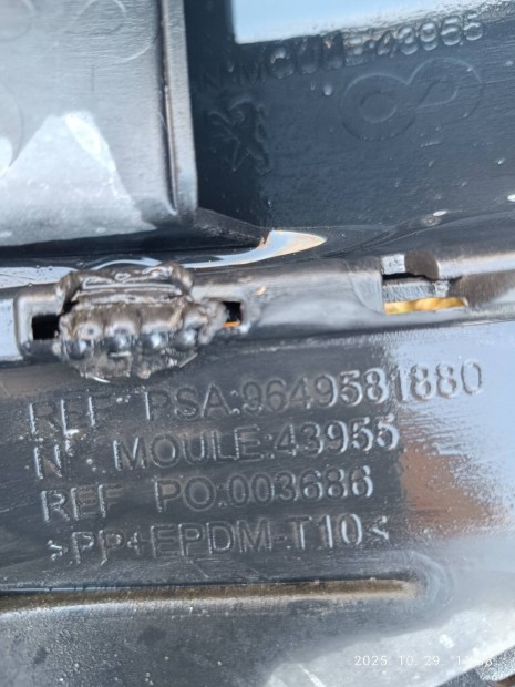 Peugeot 207 első lökhárító