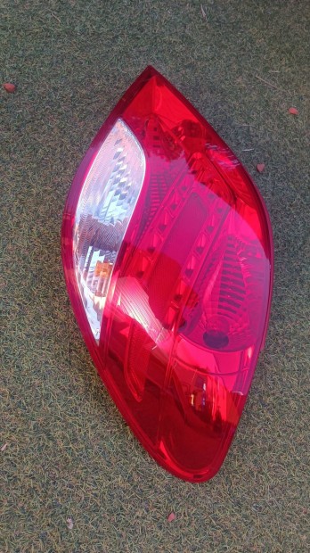 Peugeot 207 facelift LED gy�ri jobb h�ts� l�mpa 