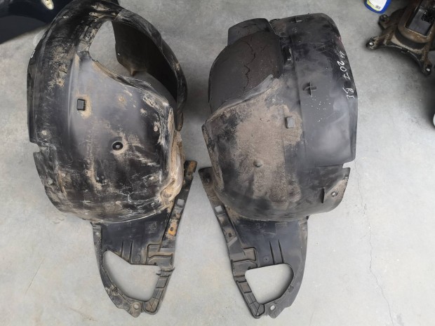 Peugeot 207 gyri dobbett kerkjrati manyag 