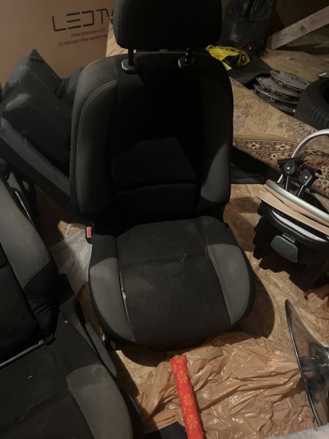 Peugeot 207 �l�sek 5 ajt�s