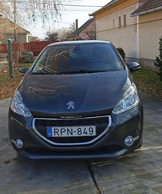 Peugeot 208 1.2