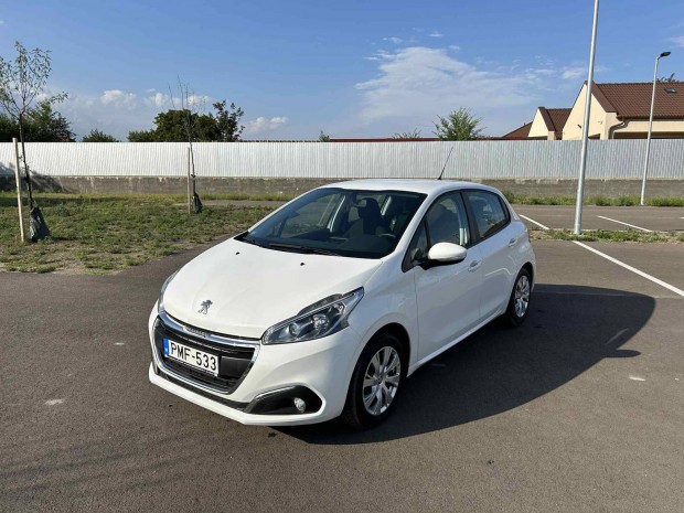 Peugeot 208 1.2 Puretech Style 23.400 KM / Magy...